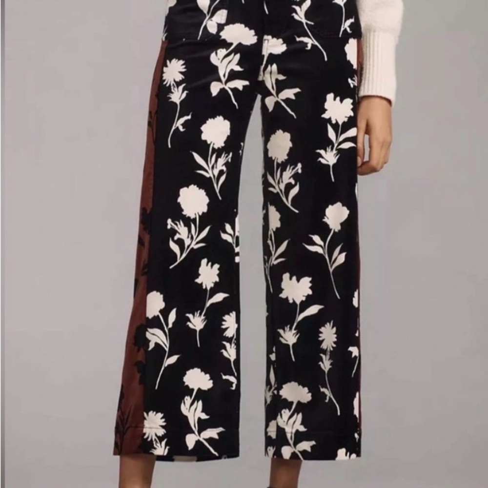 Maeve Colette Black Wide-Leg Crop Pants with White Floral and Brown Side Panel